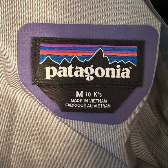 Patagonia kids raincoat EUC size M - Picture 4 of 4
